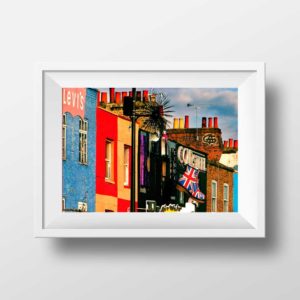 Tirage Photo Couleur – Londres - Camden Town Londres Façades Doc Martens Couleur