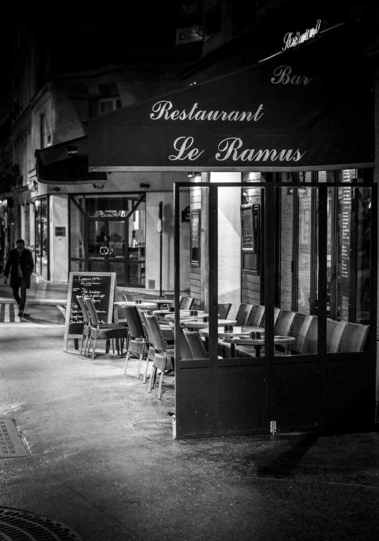 Paris Terrasse Brasserie Photo Noir et Blanc