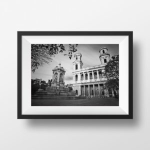 Place et Eglise Saint Sulpice Image en Noir et Blanc