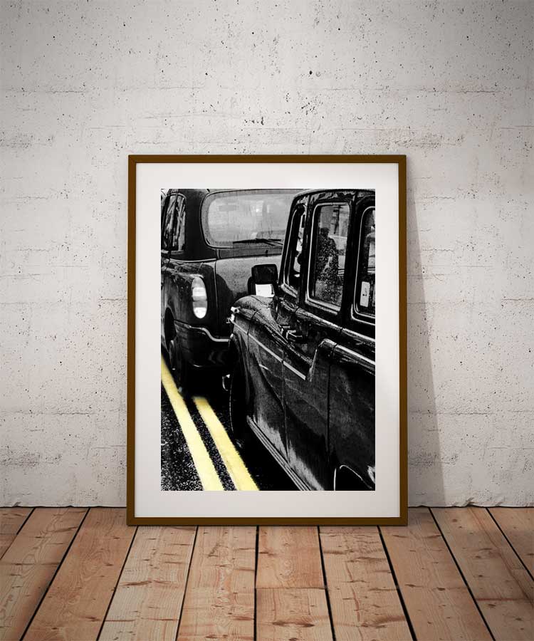 Photo Londres - Taxis Londoniens Image en Noir et Blanc High Street – Image 2