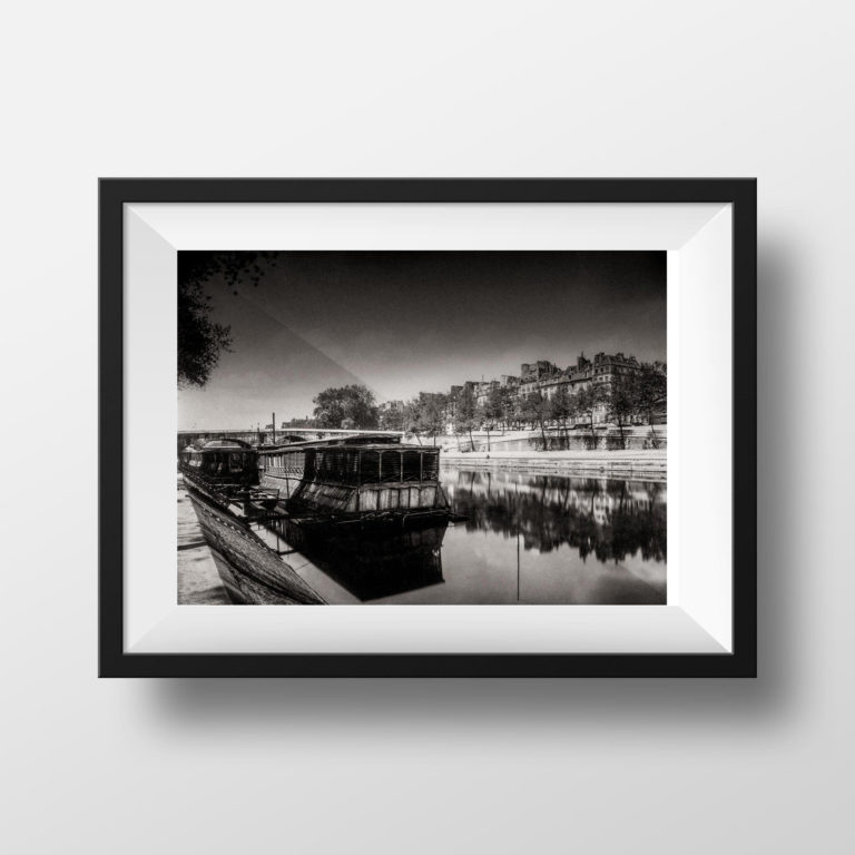 Photo Ancienne de Paris – Eugène Atget Ile Saint Louis Pont Marie Quai des Céléstins Image Restaurée Noir et Blanc Affiche Poster Décoration