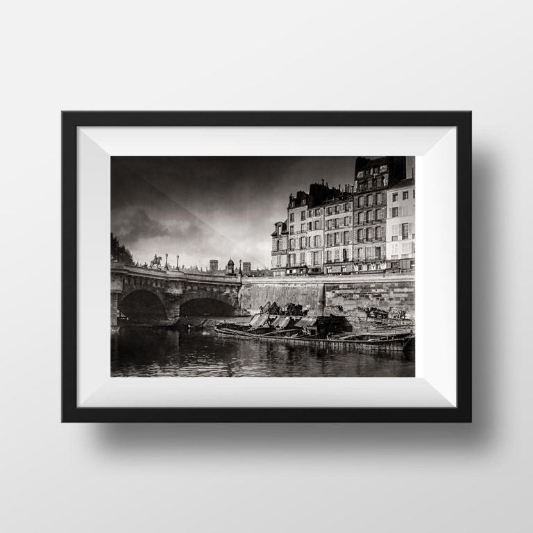 Photo ancienne de Paris – Eugène Atget La Seine le Pont Neuf Quai des Orfèvres 1899 Image Restaurée Noir et Blanc Affiche Poster Décoration