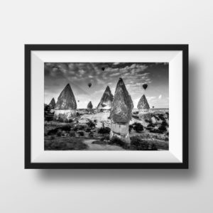Photo Noir et Blanc Cappadoce - Turquie Göreme Montgolfières Cheminée de fée