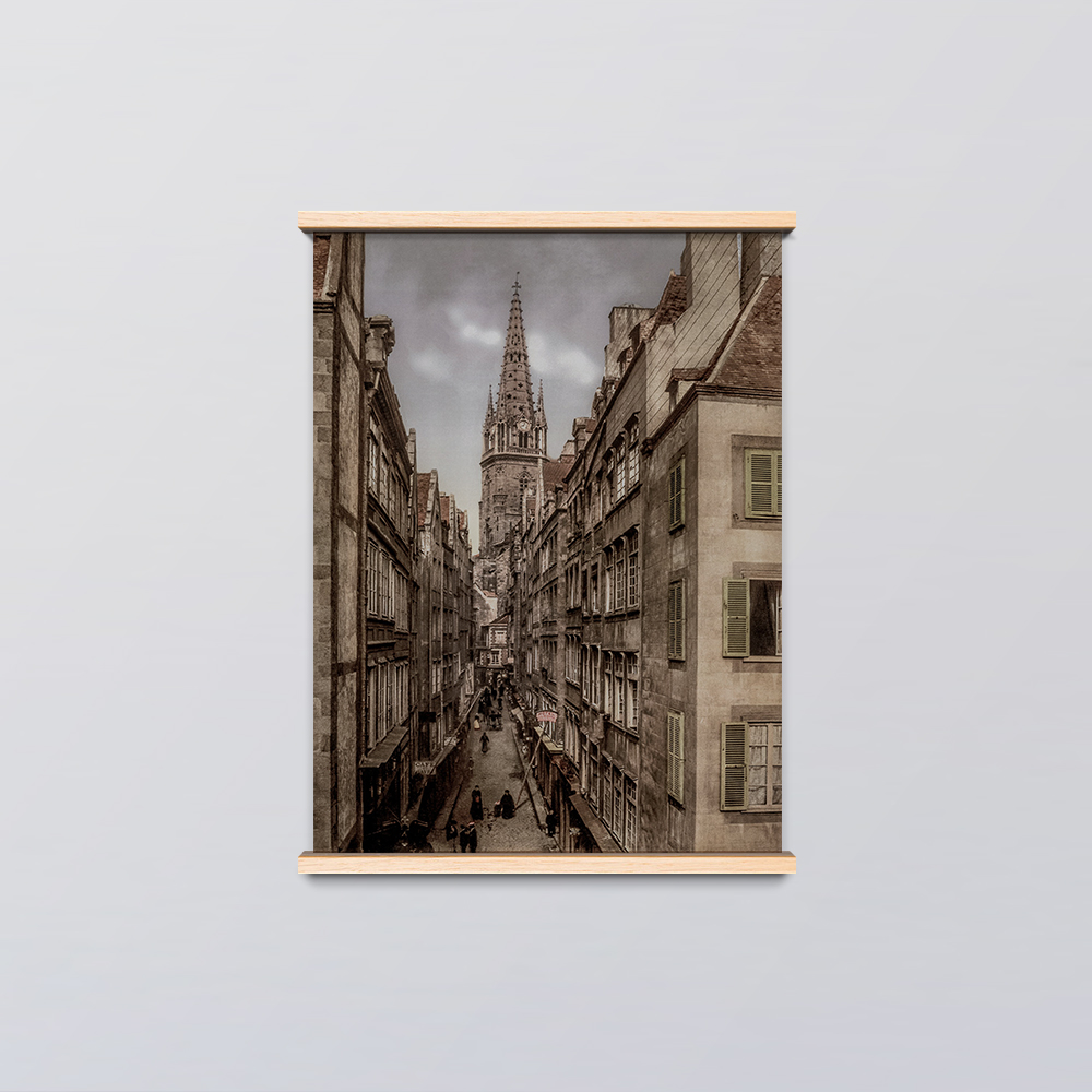 Photographie ancienne restaurée – Saint-Malo, grande rue – Image 5