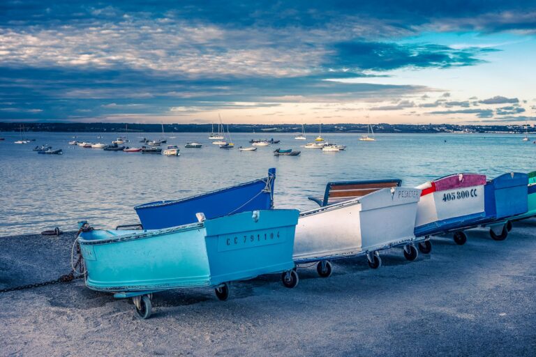 Paysage Bretagne cale barques