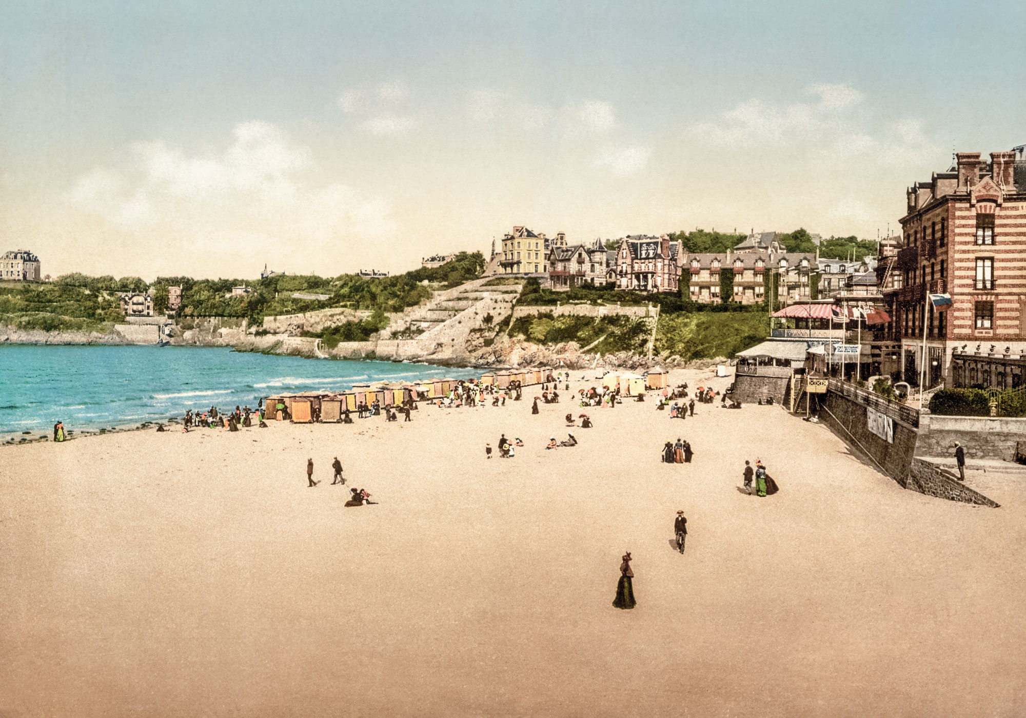 Photographie ancienne restaurée – Dinard, plage et villas – Image 6