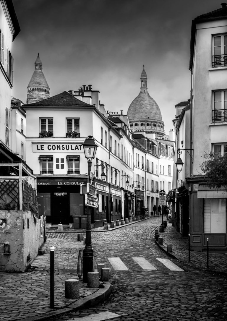 Photo de Paris Montmartre – Rue Norvins Le Consulat