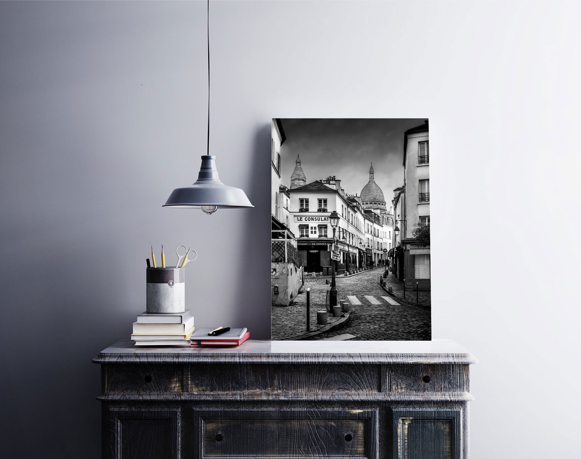 Photo de Paris Montmartre – Rue Norvins Le Consulat