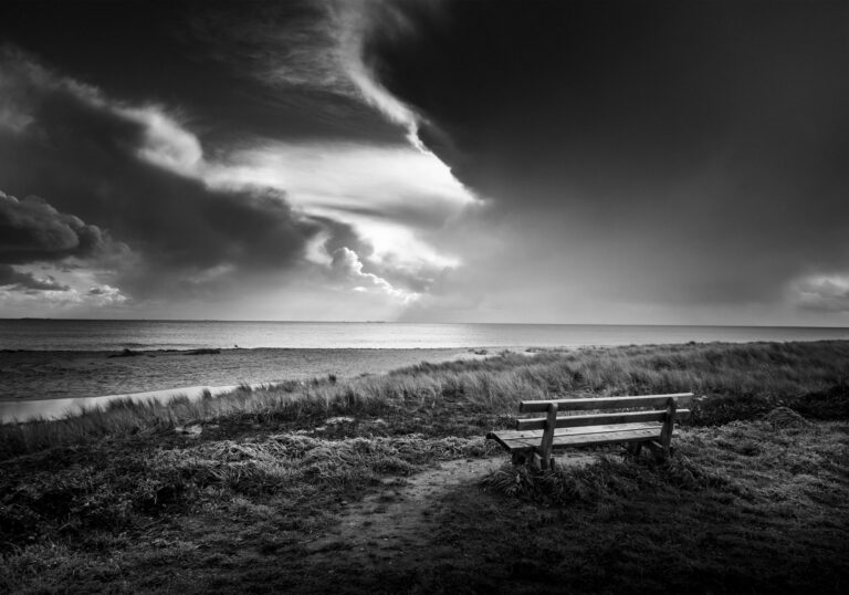 Bretagne Bord de Mer Plage bancs