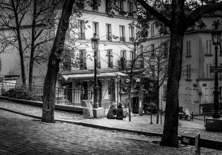 Vieux Paris Montmartre Place Emile Goudeau