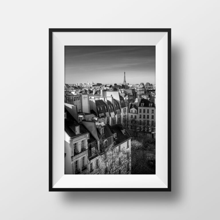 Tirage Photo de Paris Les Toits et la Tour Eiffel – Image Noir et Blanc Cliché Art Scène de Rue Affiche Poster Décoration Murale