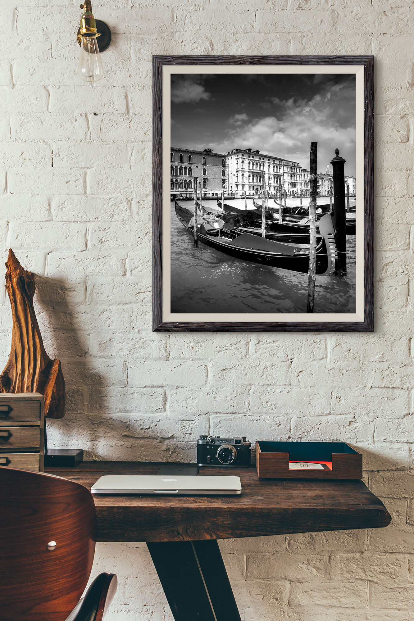 Photo Noir et Blanc Venise Canal Gondoles