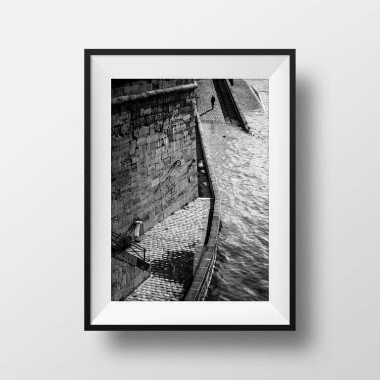 Photo de Paris en noir et blanc – Quais de Seine, Île Saint-Louis