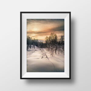 Tirage Photo Laponie – Finlande Paysage Neige Coucher de Soleil en Couleur Décoration Murale