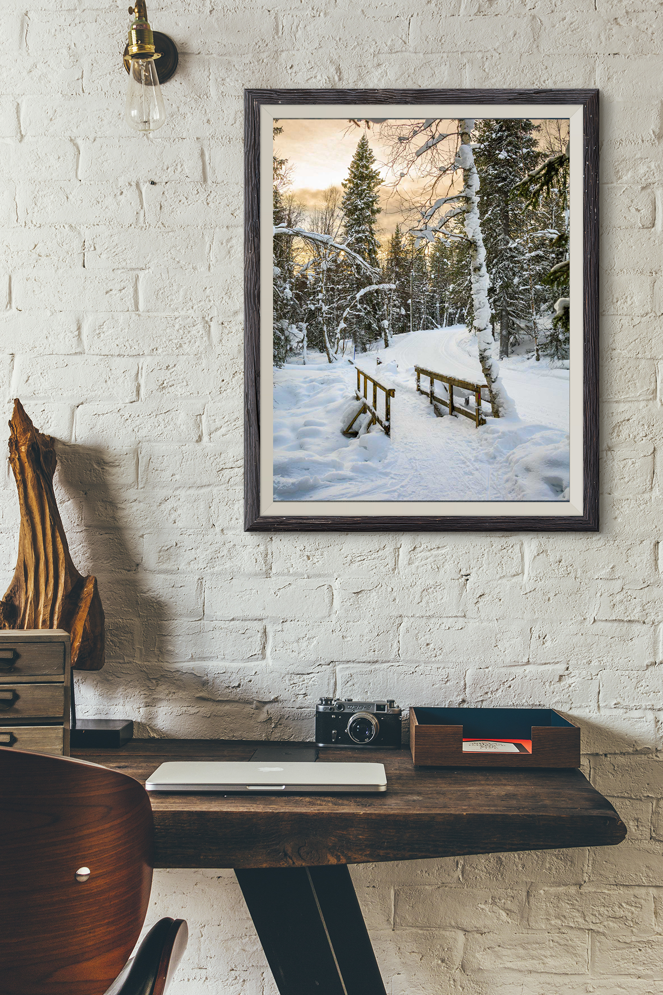 Tirage Photo Laponie – Finlande Paysage Neige Pont en Bois en Couleur Décoration Murale