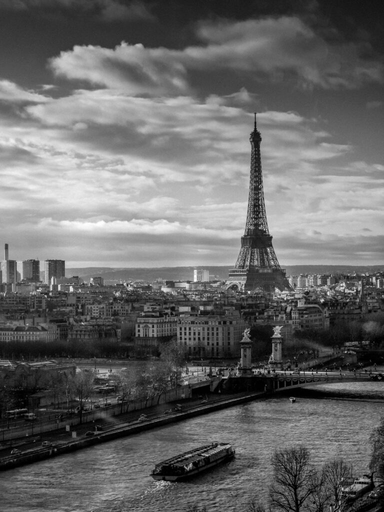 Photo Paris Noir et Blanc - Vue Aérienne Tour Eiffel & Seine